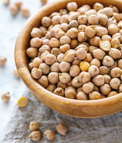 Large-sized chickpeas Large-sized chickpeas